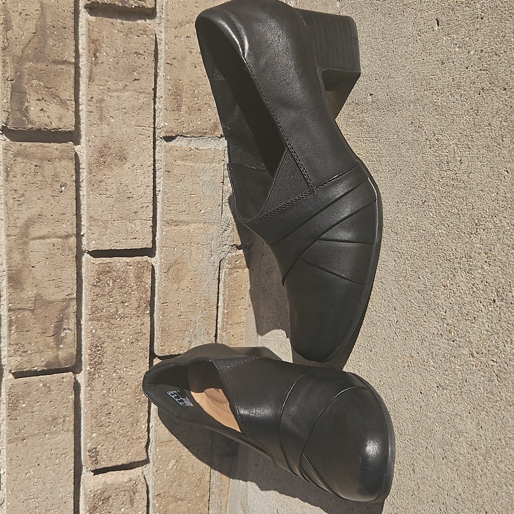 Clarks Elegant Black Women's Heels
